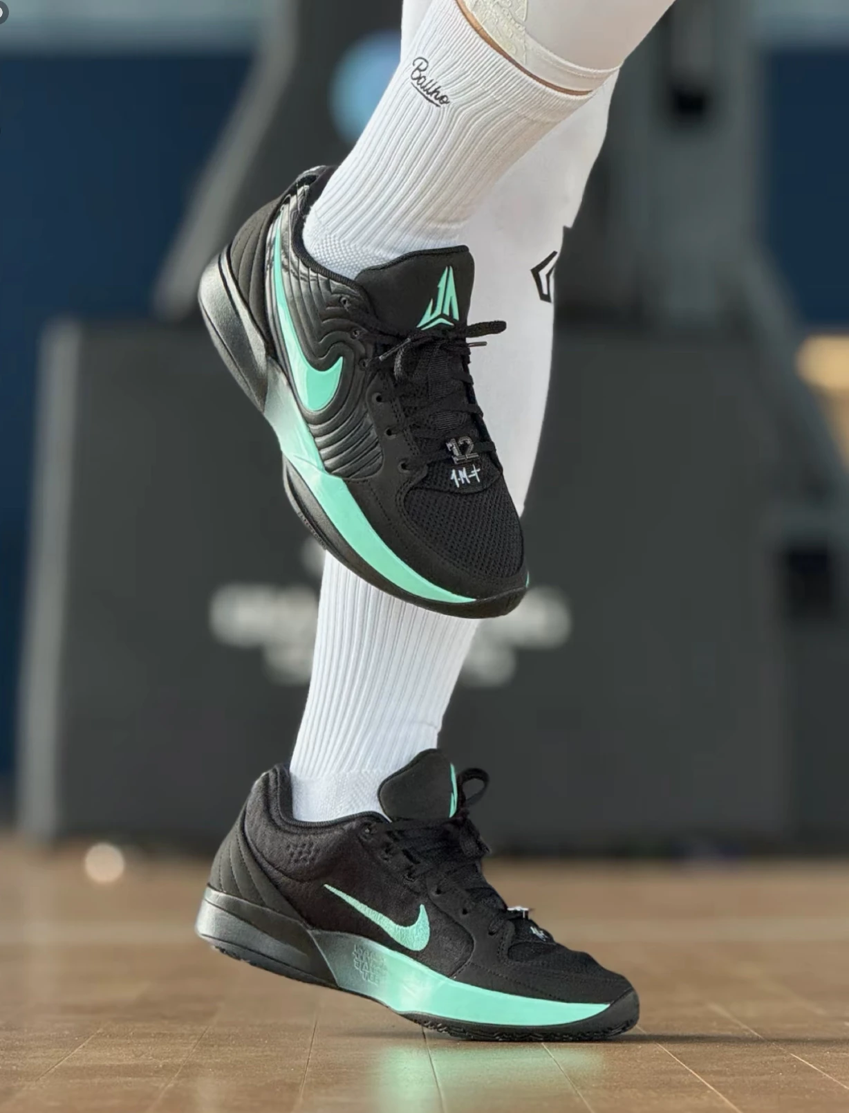 Nike Comfortable Durable Anti Slip Wear Resistant Low Cut Basketball Shoes for Men Black
Nike Comfortable Durable Anti Slip Wear Resistant Low Cut Basketball Shoes for Men Black