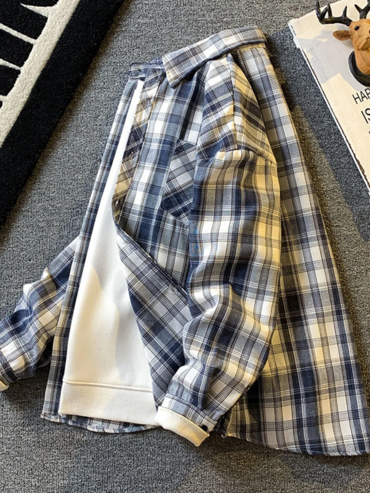 Винтажная клетчатая мужская одежда Long Sve irt, свободная повседневная верхняя одежда, цветная блузка, молодежный тренд, полиэфирное волокно, осенняя износостойкая
Винтажная клетчатая мужская одежда Long Sve irt, свободная повседневная верхняя одежда, цветная блузка, молодежный тренд, полиэфирное волокно, осенняя износостойкая