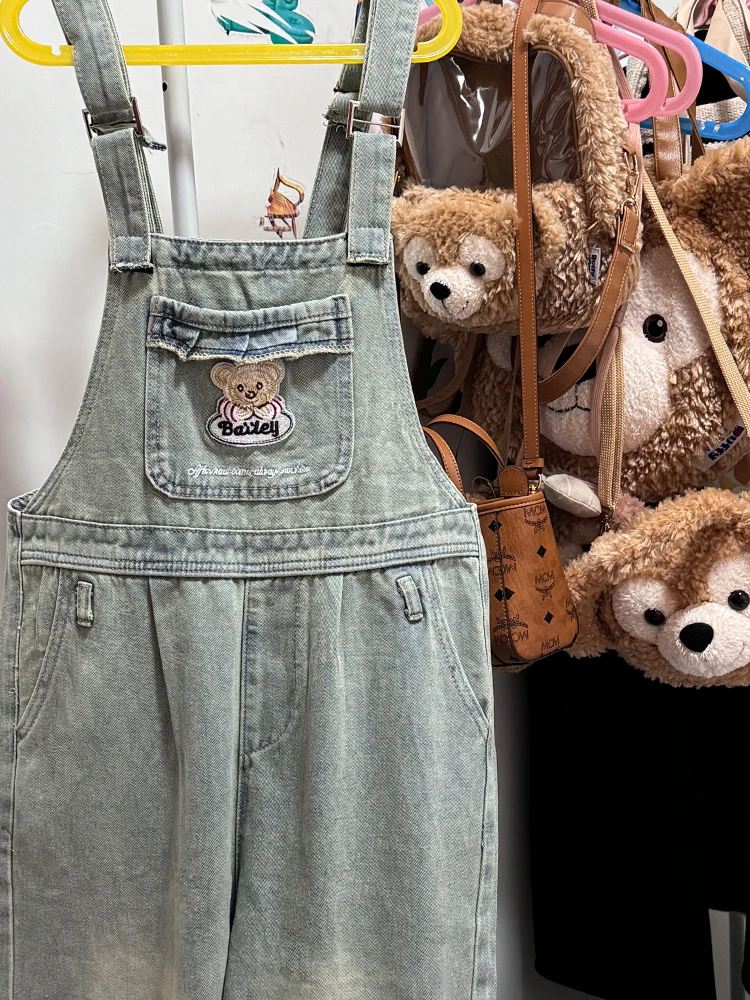 Retro washed denim overalls for women 2025 new spring and summer cute age reducing loose and slimming casual jumpsuit pants
Retro washed denim overalls for women 2025 new spring and summer cute age reducing loose and slimming casual jumpsuit pants