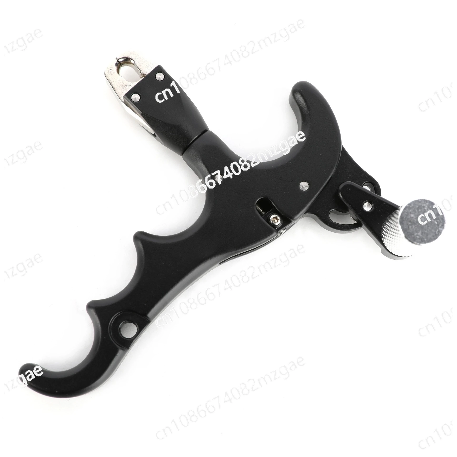 Four-finger grip sprinkler compound bow grip sprinkler outdoor shooting sports adjustable sensitive professional grip sprinkler 
Four-finger grip sprinkler compound bow grip sprinkler outdoor shooting sports adjustable sensitive professional grip sprinkler