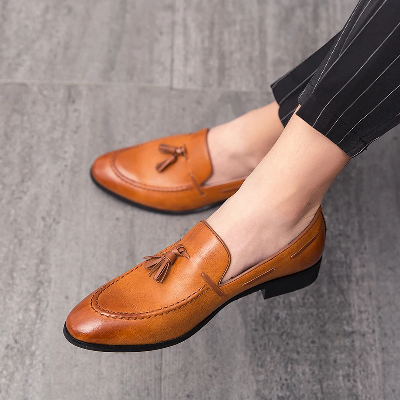 Men's Tassel Loafers Dress Shoes Business Leisure Driving Shoes Summer Outdoor Classic Fashion Famous Brand Luxury
Men's Tassel Loafers Dress Shoes Business Leisure Driving Shoes Summer Outdoor Classic Fashion Famous Brand Luxury