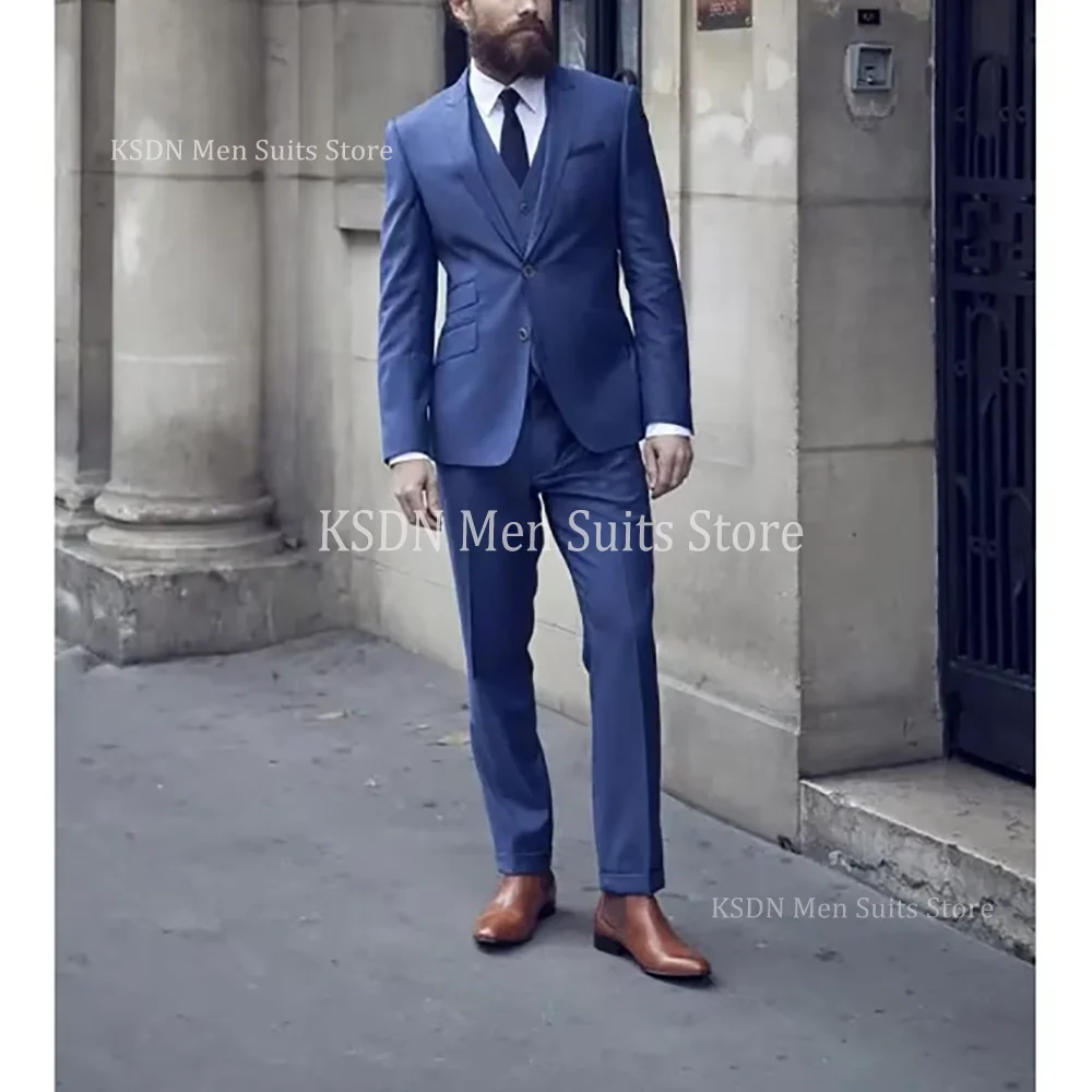 Blue Men's Suits Wedding Outfits terno Single Breated Peaked Lapel Formal Occasion Smart Casual 3 Piece Jacket Pants Vest Outfit
Blue Men's Suits Wedding Outfits terno Single Breated Peaked Lapel Formal Occasion Smart Casual 3 Piece Jacket Pants Vest Outfit