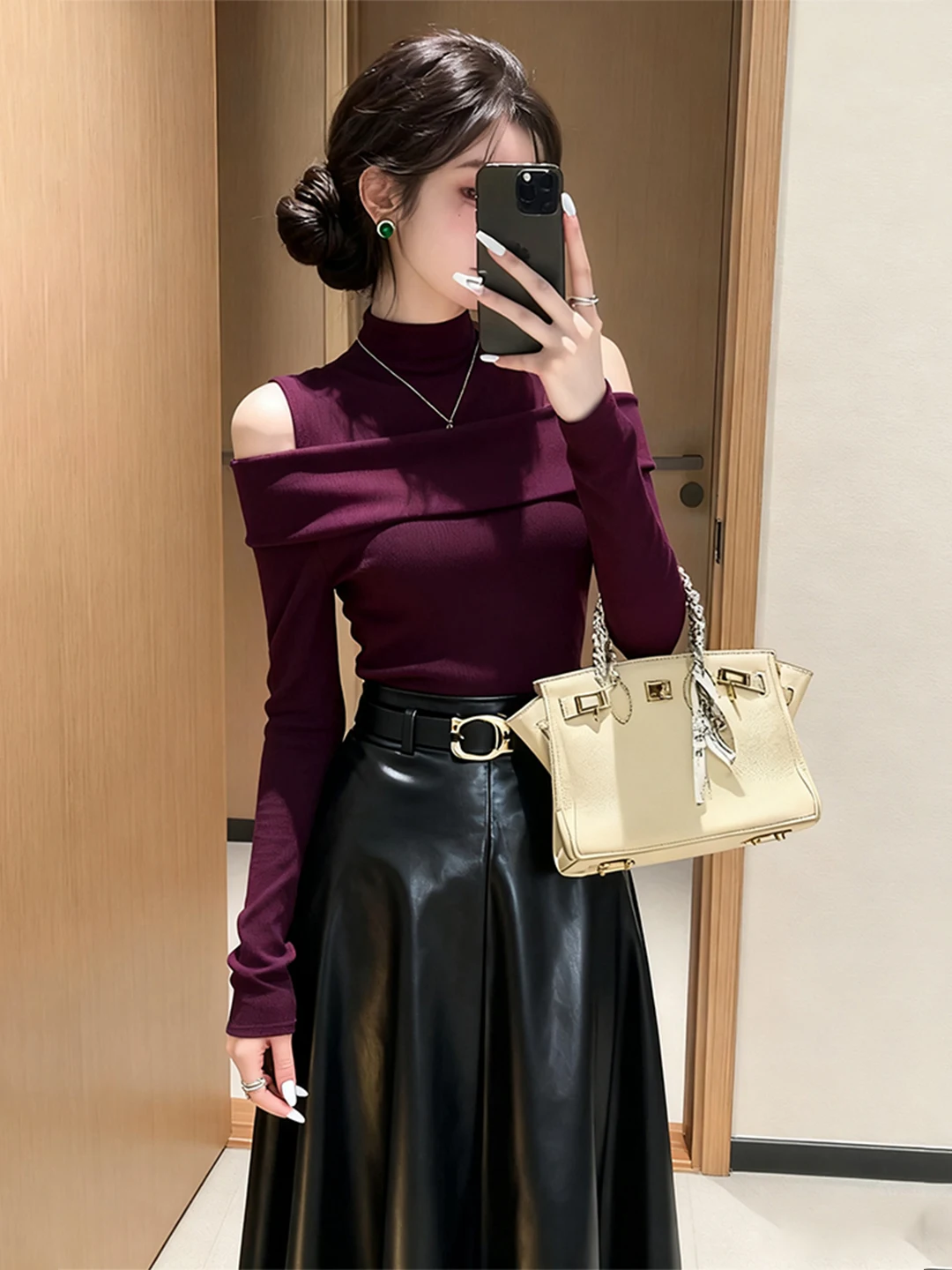 French Style Slim Fit Knitted Shoulder Bared Women's Top Purple Color Autumn Winter Fashionable Inner Wear Base Shirt for Var...
French Style Slim Fit Knitted Shoulder Bared Women's Top Purple Color Autumn Winter Fashionable Inner Wear Base Shirt for Var...