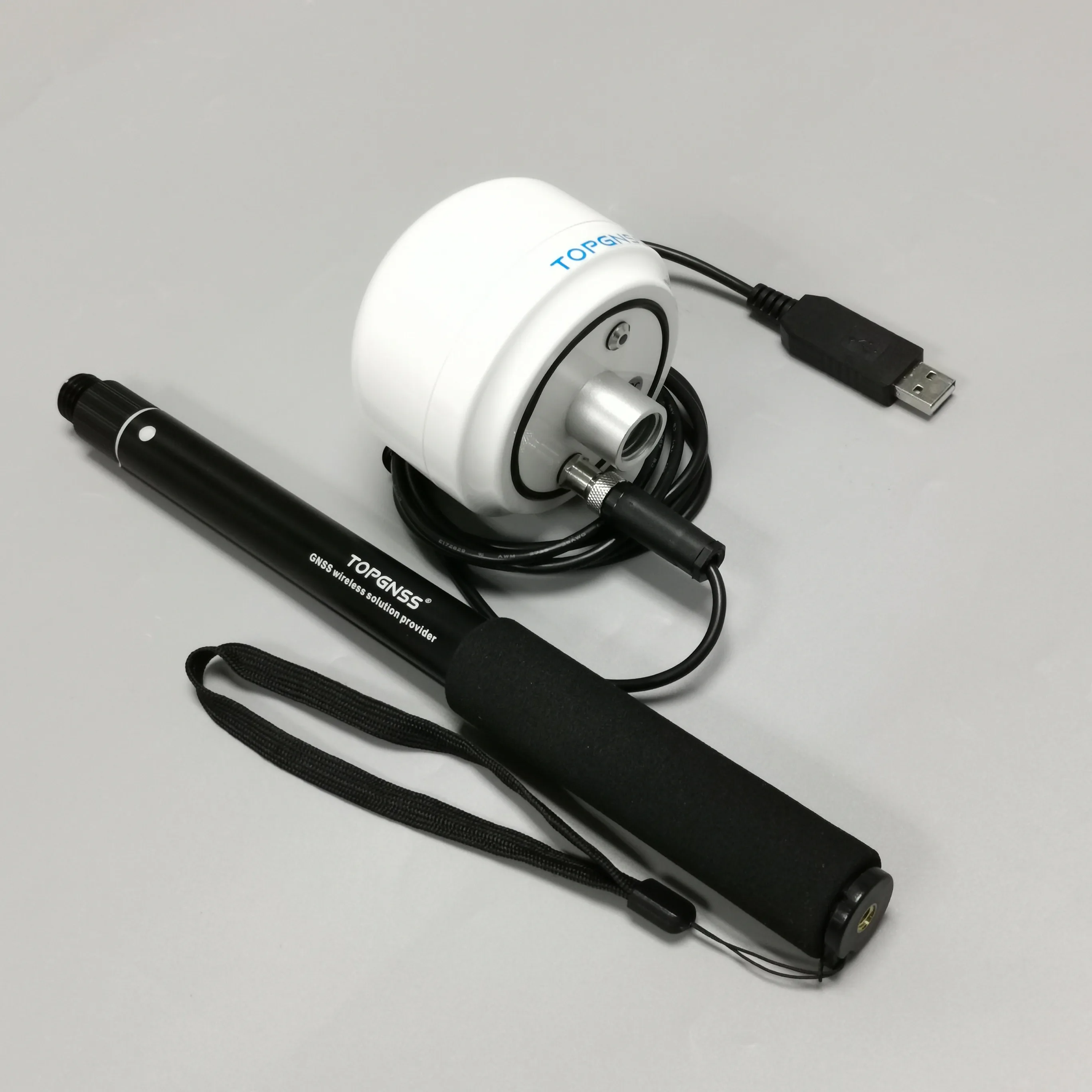 TOP708BT GNSS RTK high-precision USB BDS GNSS receiver Base station and mobile station Designed with ZED-F9P module TOPGNSS
TOP708BT GNSS RTK high-precision USB BDS GNSS receiver Base station and mobile station Designed with ZED-F9P module TOPGNSS
