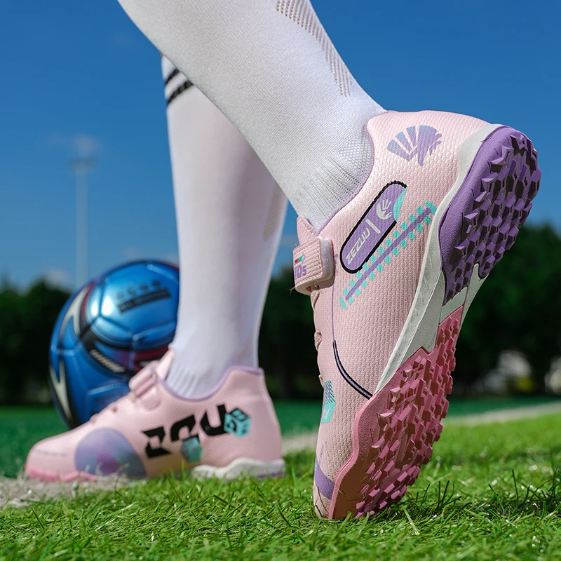 Men New TF Football Boots
Men New TF Football Boots