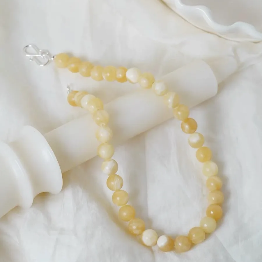 2024 New Arrival Trendy Natural Yellow Agate Beads Necklace Maillard Retro Simple French Bracelet Gifts Jewelry Set for Women
2024 New Arrival Trendy Natural Yellow Agate Beads Necklace Maillard Retro Simple French Bracelet Gifts Jewelry Set for Women