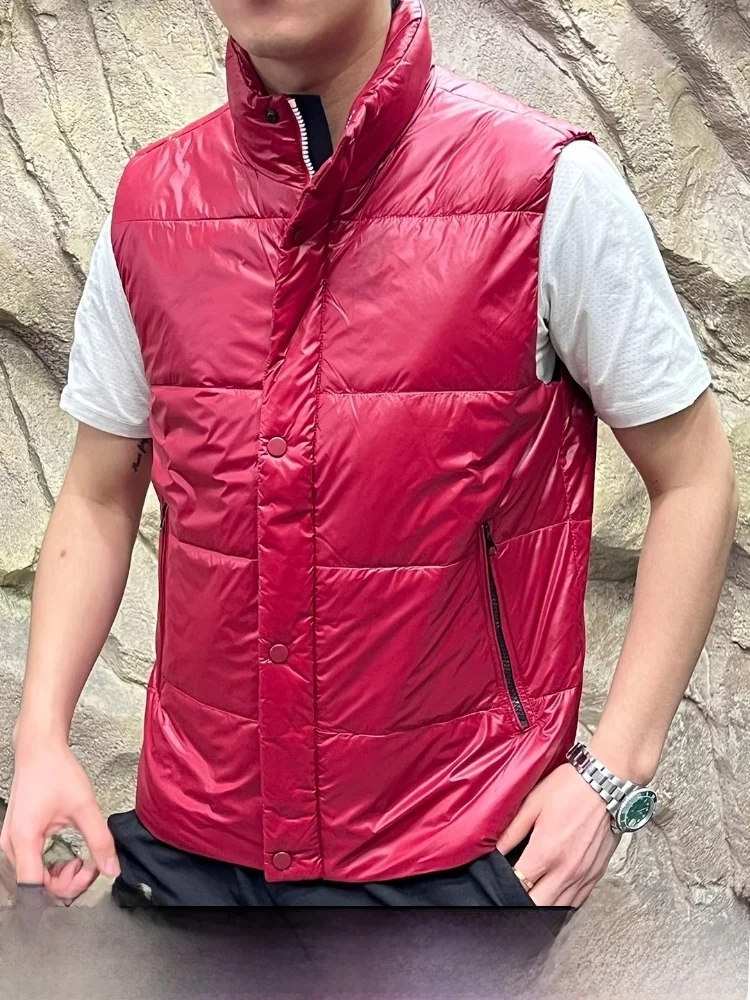 80 Du down Filling Outdoor Men's Warmth Vest Direct Supply No Tag Stand Fit Zipper Closure Pure Color Winter Jaet
80 Du down Filling Outdoor Men's Warmth Vest Direct Supply No Tag Stand Fit Zipper Closure Pure Color Winter Jaet