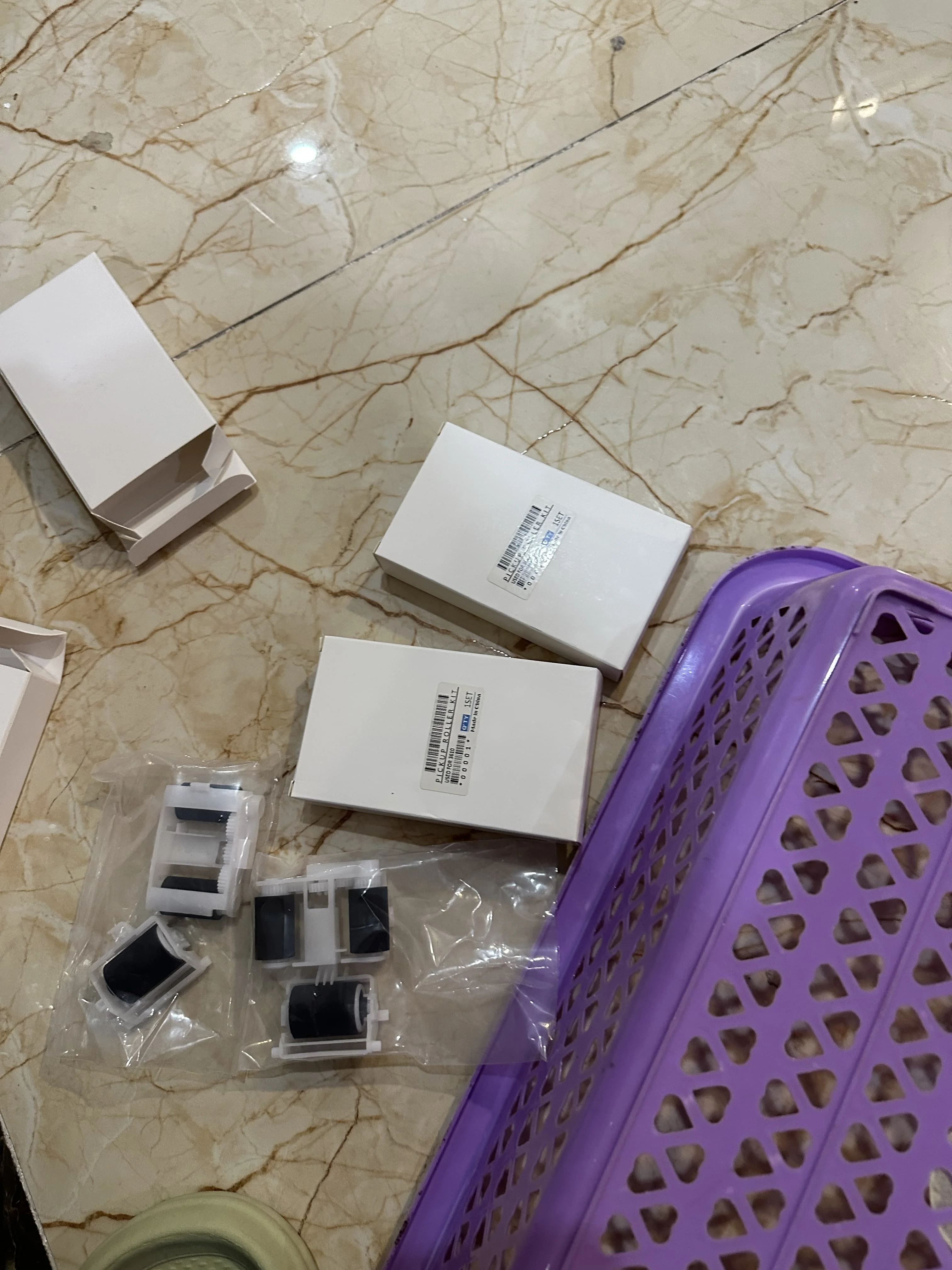 1 комплект 059K78790 604K78370 обходной разделительный ролик подачи захвата MSI Retard для Xerox 3610 3615 3655 P355 P455 M355 M455 
1 комплект 059K78790 604K78370 обходной разделительный ролик подачи захвата MSI Retard для Xerox 3610 3615 3655 P355 P455 M355 M455