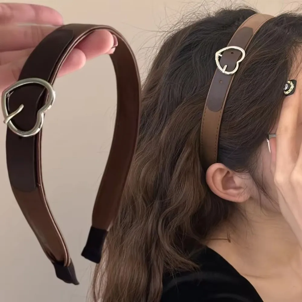 Fashion Leather Headband Heart-Shaped Buckle Coffee Brown Hairband Hair Accessories Wide Brim Hair Hoop
Fashion Leather Headband Heart-Shaped Buckle Coffee Brown Hairband Hair Accessories Wide Brim Hair Hoop
