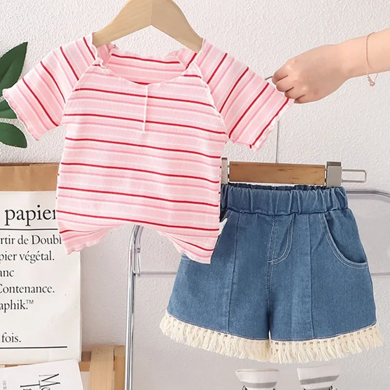 2Piece Summer Clothes Girls Outfit Sets Korean Fashion Knit Stripe Short Sleeve Tops+Denim Shorts Kids Boutique Clothing B065
2Piece Summer Clothes Girls Outfit Sets Korean Fashion Knit Stripe Short Sleeve Tops+Denim Shorts Kids Boutique Clothing B065