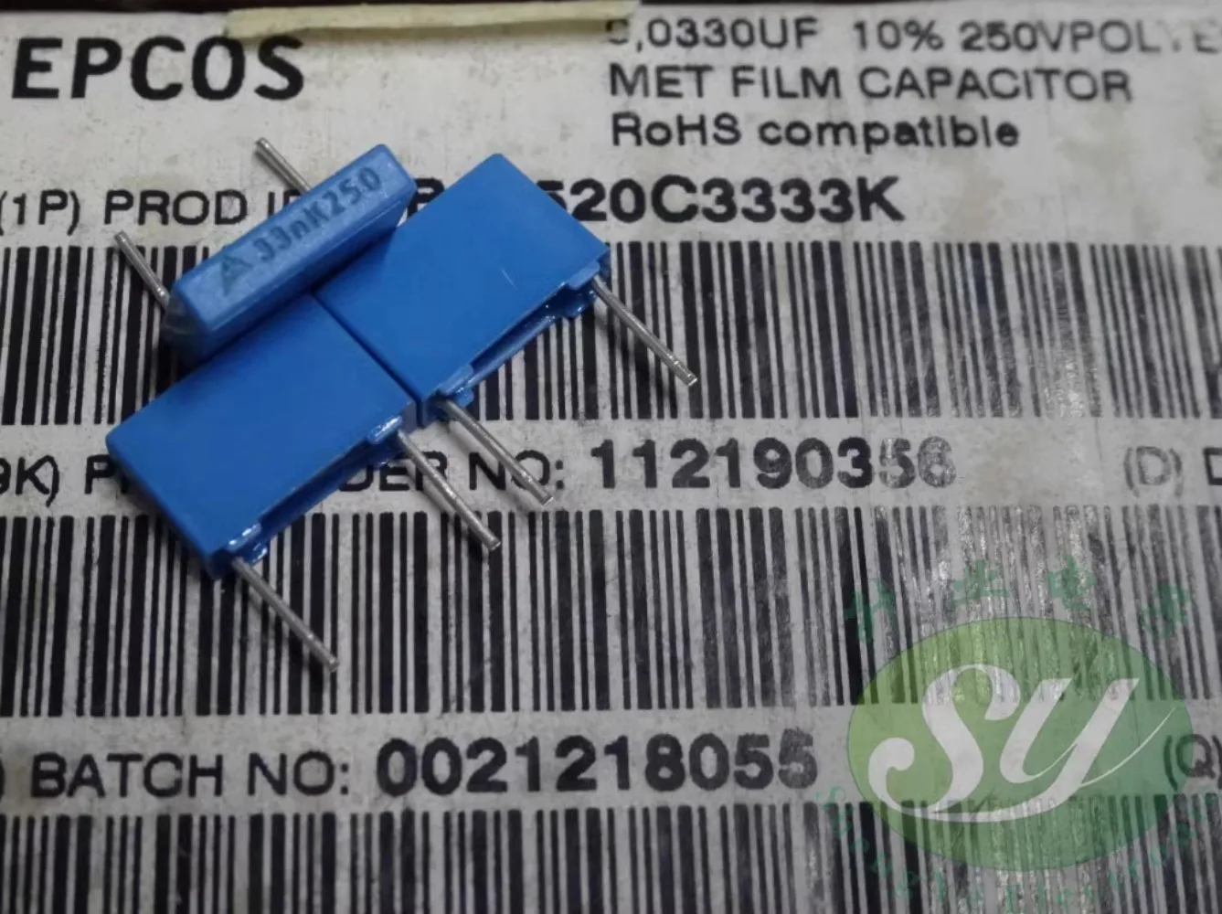20 шт. EPCOS 0,033 мкФ/250 В 33nf 333 толщиной 2,3 мм новый пленочный конденсатор 8 мм B32520C3333K
20 шт. EPCOS 0,033 мкФ/250 В 33nf 333 толщиной 2,3 мм новый пленочный конденсатор 8 мм B32520C3333K