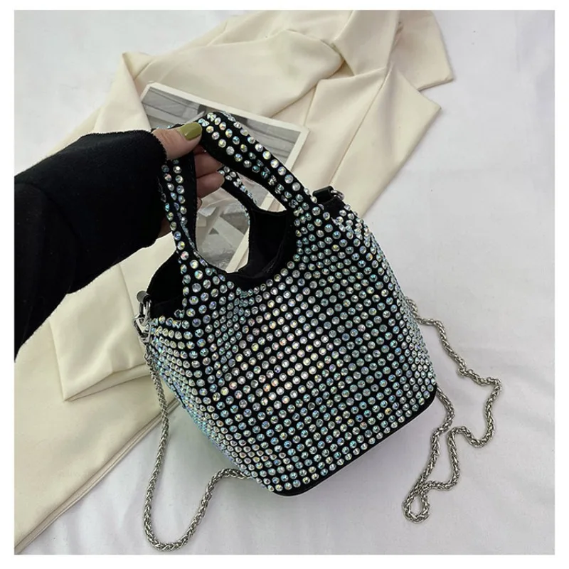 This Year Popular Small Bag Women's New Design Summer Chain Messenger Bag Bright Diamond Popular Mobile Phone Bag Bucket Bags
This Year Popular Small Bag Women's New Design Summer Chain Messenger Bag Bright Diamond Popular Mobile Phone Bag Bucket Bags