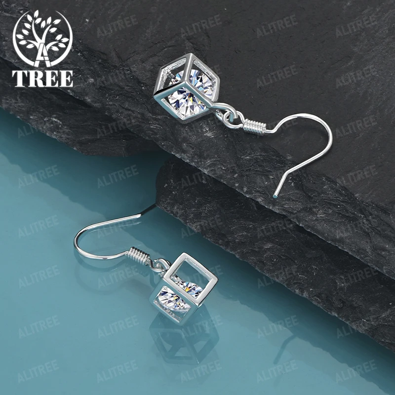 Luxury Zircon 925 Sterling Silver Square Drop Earring Women Fashion Party Wedding Accessories Nice Jewelry Anniversary Gift
Luxury Zircon 925 Sterling Silver Square Drop Earring Women Fashion Party Wedding Accessories Nice Jewelry Anniversary Gift