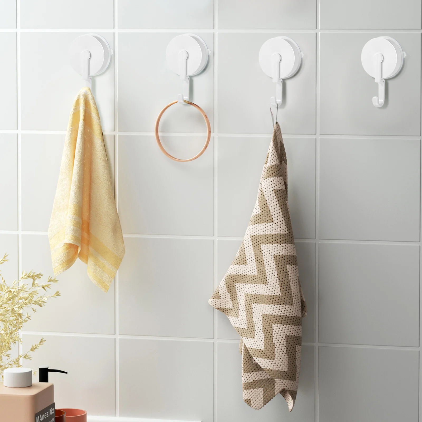 4Pcs Rotating Suction Cup Hooks Heavy Duty Wall Hooks for Bathroom Kitchen Window Hanging Organizer Strong Suction Cups
4Pcs Rotating Suction Cup Hooks Heavy Duty Wall Hooks for Bathroom Kitchen Window Hanging Organizer Strong Suction Cups