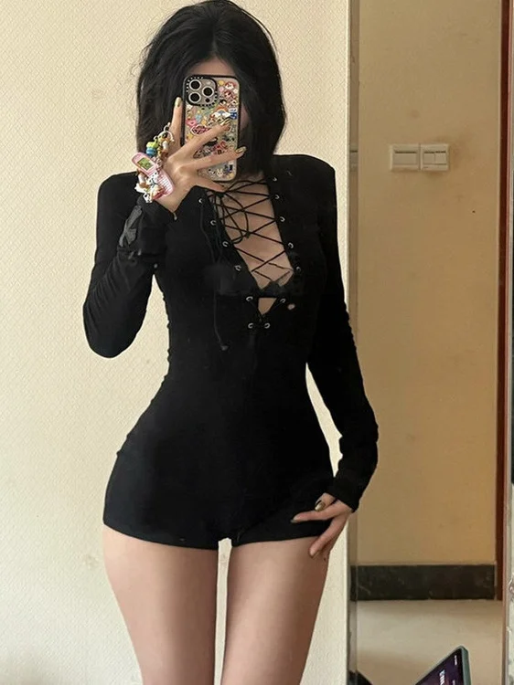 Женский зимний комбинезон с вырезами, длинными рукавами, V-образным вырезом, облегающий, сексуальный, в американском стиле, маленький размер
Женский зимний комбинезон с вырезами, длинными рукавами, V-образным вырезом, облегающий, сексуальный, в американском стиле, маленький размер