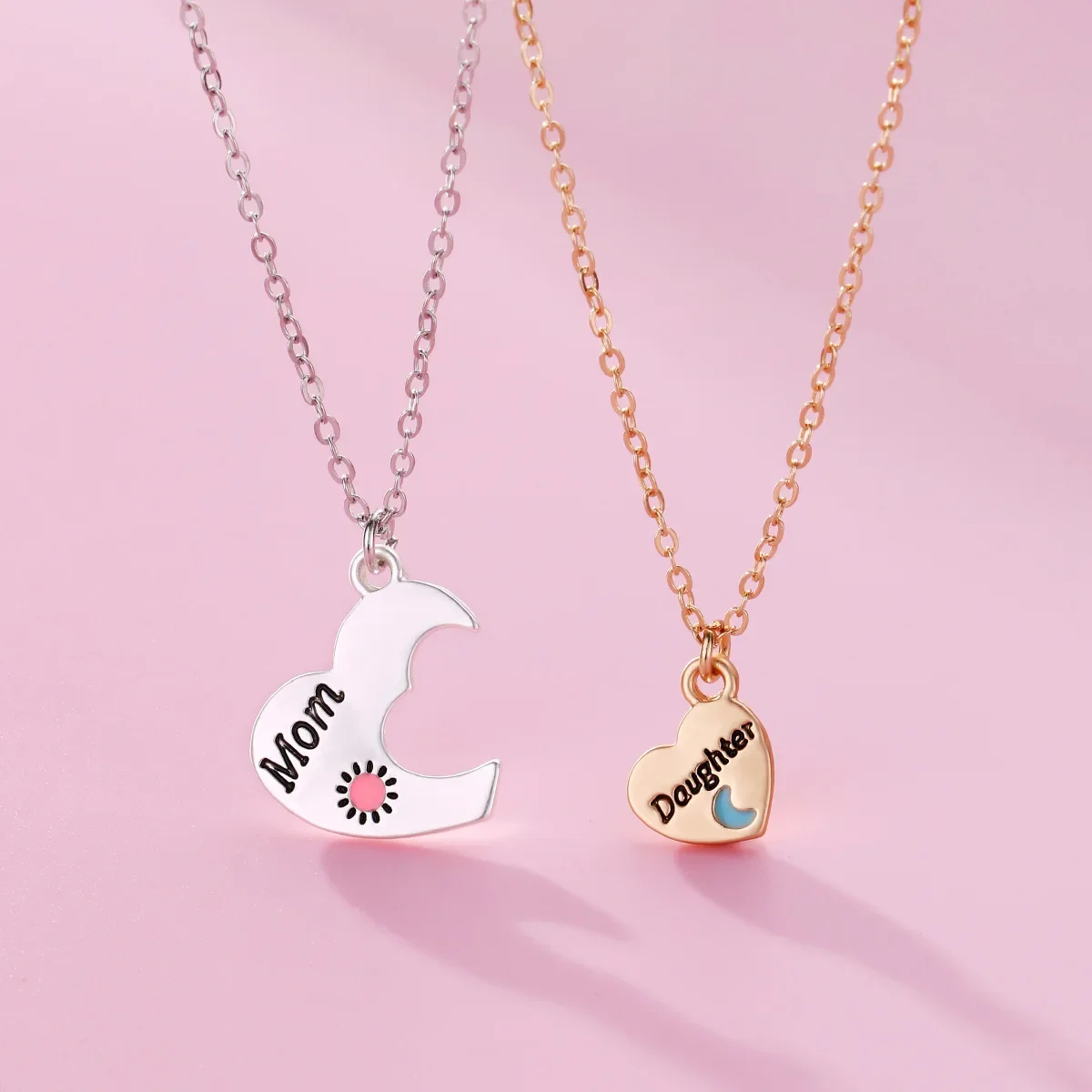 2Pcs Mom Daughter Necklace for Women Girls Fashion Moon Heart Geometry Clavicle Chain Jewelry Trendy Accessories Gifts 2024
2Pcs Mom Daughter Necklace for Women Girls Fashion Moon Heart Geometry Clavicle Chain Jewelry Trendy Accessories Gifts 2024