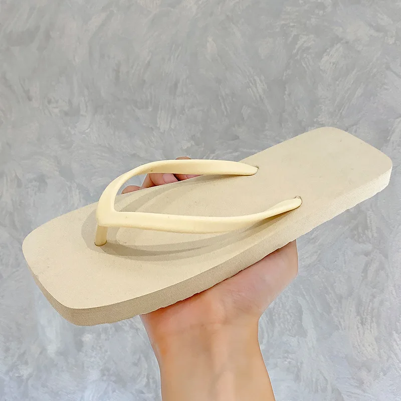 Gacimy Women's Fashion Flip Flops Comfy Non-slip House Bathroom EVA Slippers Outdoor Soft Beach Sandals New Unisex Summer Slides
Gacimy Women's Fashion Flip Flops Comfy Non-slip House Bathroom EVA Slippers Outdoor Soft Beach Sandals New Unisex Summer Slides