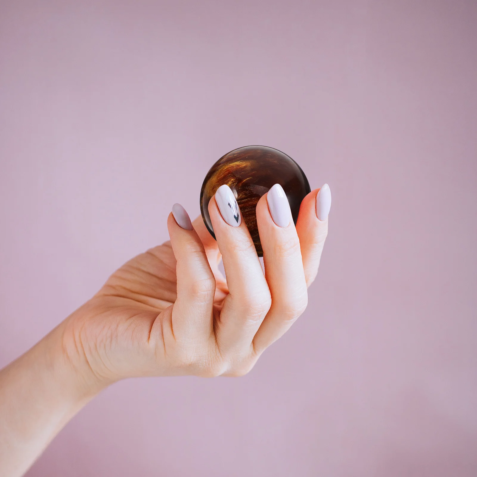 2Pcs Massage Handballs Resin Hand Exercise Balls Portable Finger Joint Trainer Compact Hand Massaging Balls for Flexibility and
2Pcs Massage Handballs Resin Hand Exercise Balls Portable Finger Joint Trainer Compact Hand Massaging Balls for Flexibility and