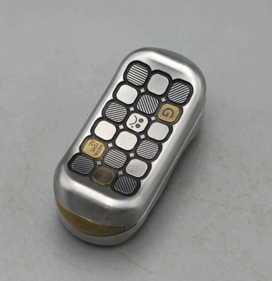 Used EDC Dz stainless steel topg fidget slider decompression toy
Used EDC Dz stainless steel topg fidget slider decompression toy