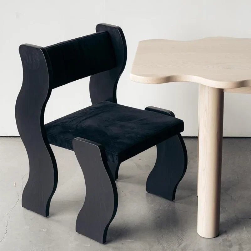 Solid wood household dining chair medieval special-shaped book desk chair small apartment backrest leisure chair makeup
Solid wood household dining chair medieval special-shaped book desk chair small apartment backrest leisure chair makeup