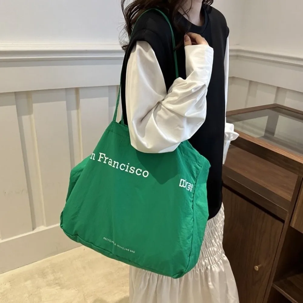 Casual Large Capacity Canvas Shoulder Bag Solid Color Street Style Tote Bag Letter Print Shopping Bag School Handbag Students
Casual Large Capacity Canvas Shoulder Bag Solid Color Street Style Tote Bag Letter Print Shopping Bag School Handbag Students
