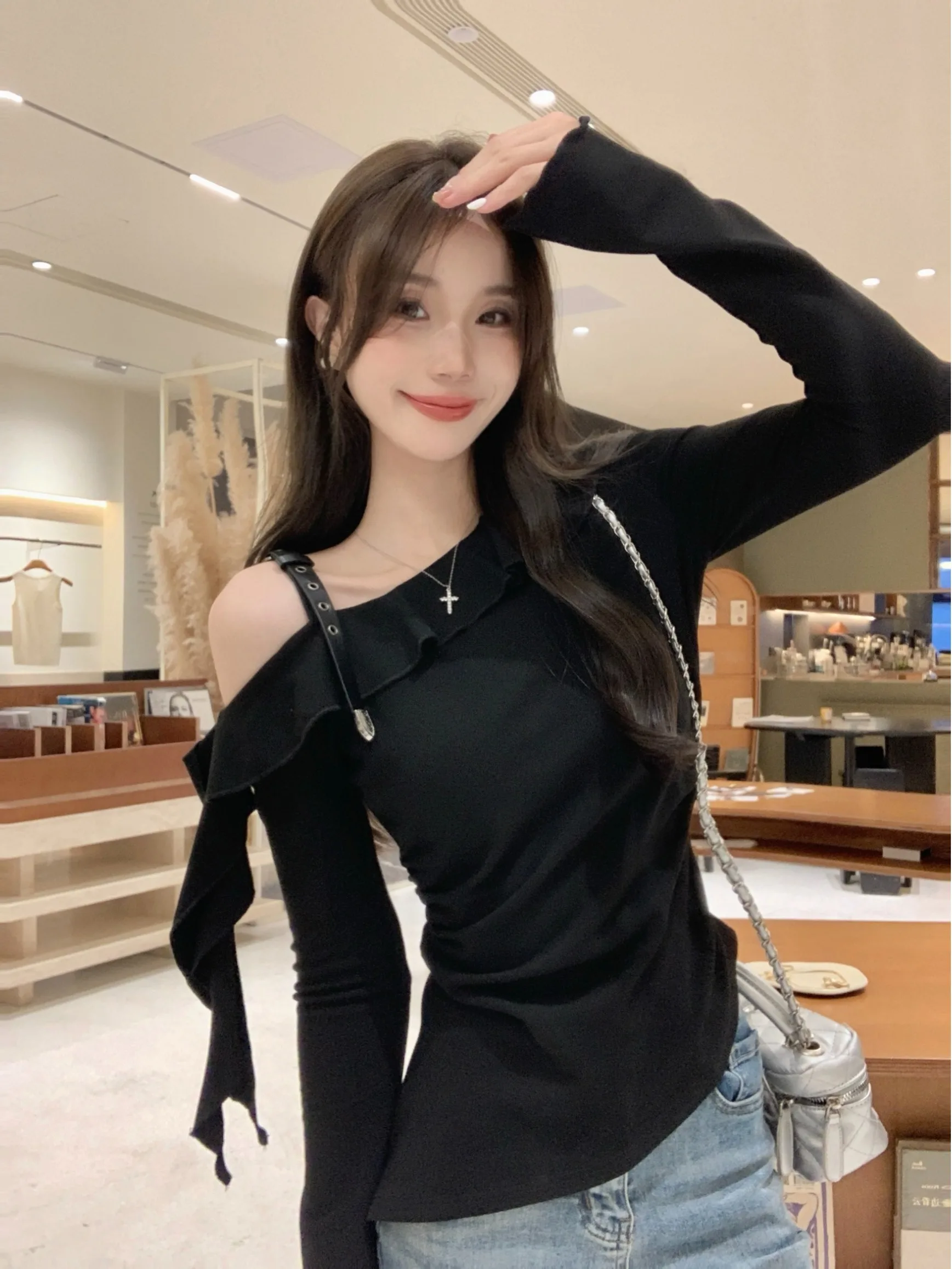 plus Size Women's Long Sve T-irt Asymmetrical Design oulder Bared Lace Early Autumn Casual Faion Street Sle
plus Size Women's Long Sve T-irt Asymmetrical Design oulder Bared Lace Early Autumn Casual Faion Street Sle