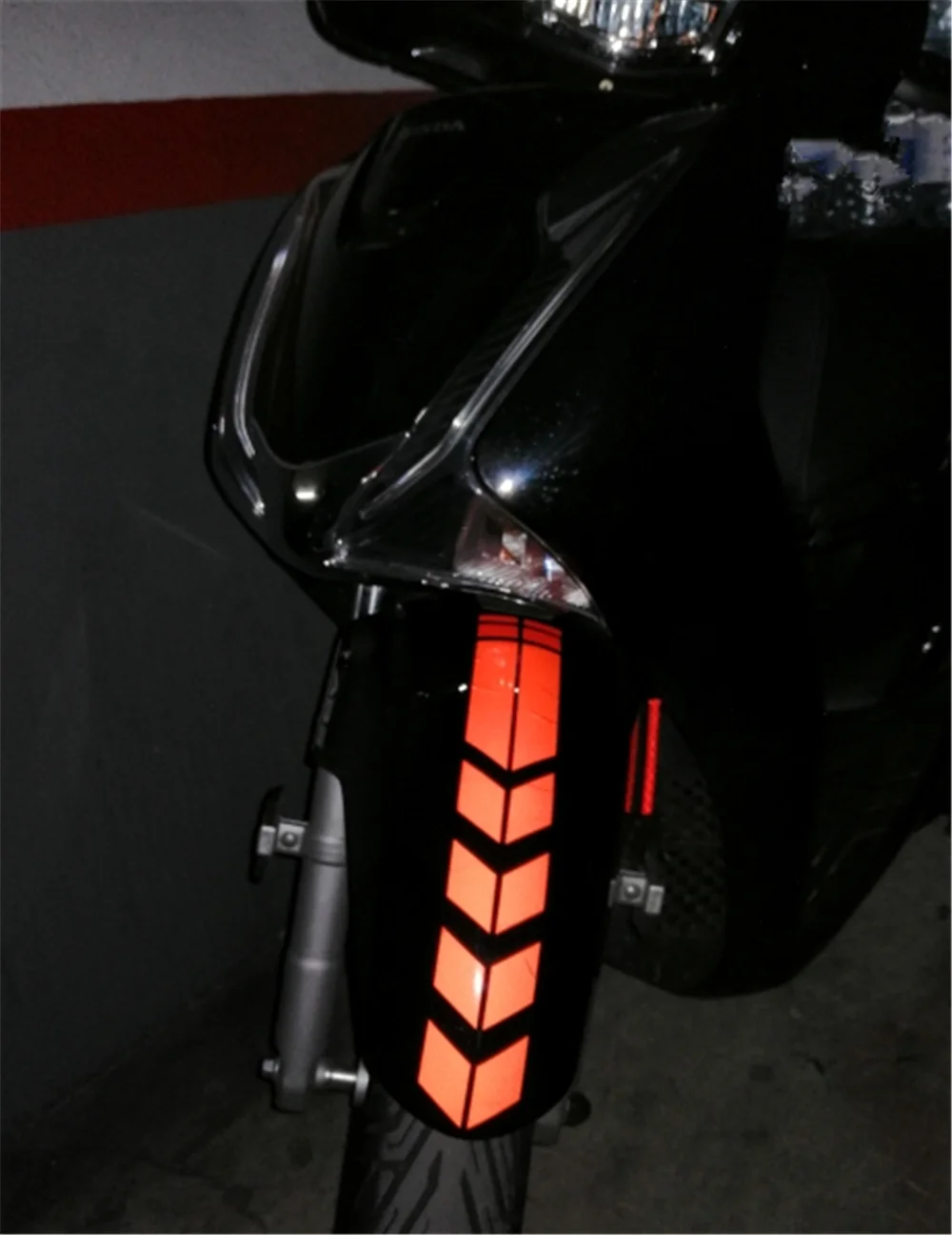 Новая наклейка на мотоцикл с цветочным узором, светоотражающая, в спортивном стиле, для HONDA CBR929RR CBR600RR CBR954RR CB1000R Z750S
Новая наклейка на мотоцикл с цветочным узором, светоотражающая, в спортивном стиле, для HONDA CBR929RR CBR600RR CBR954RR CB1000R Z750S