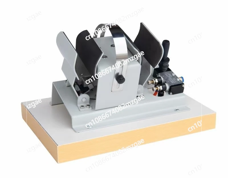 Shoelace binding machine for shoe making Pneumatic shoe binding machine
Shoelace binding machine for shoe making Pneumatic shoe binding machine