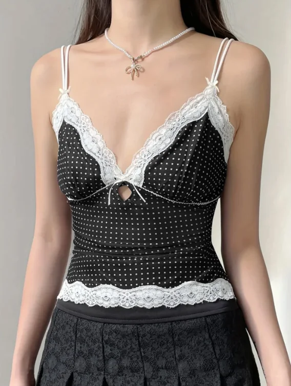 Lace patchwork polka dot vest for women's summer 2025 new fashionable and sexy hot girl hollow V-neck backless vest
Lace patchwork polka dot vest for women's summer 2025 new fashionable and sexy hot girl hollow V-neck backless vest