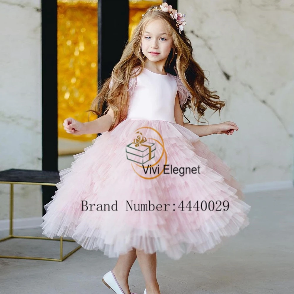 Scoop Pink Flower Girls Dresses for Kids 2024 Sleeveless Christmas Gowns with Feather 2024 Summer Tea Length فلور فتاة اللباس
Scoop Pink Flower Girls Dresses for Kids 2024 Sleeveless Christmas Gowns with Feather 2024 Summer Tea Length فلور فتاة اللباس