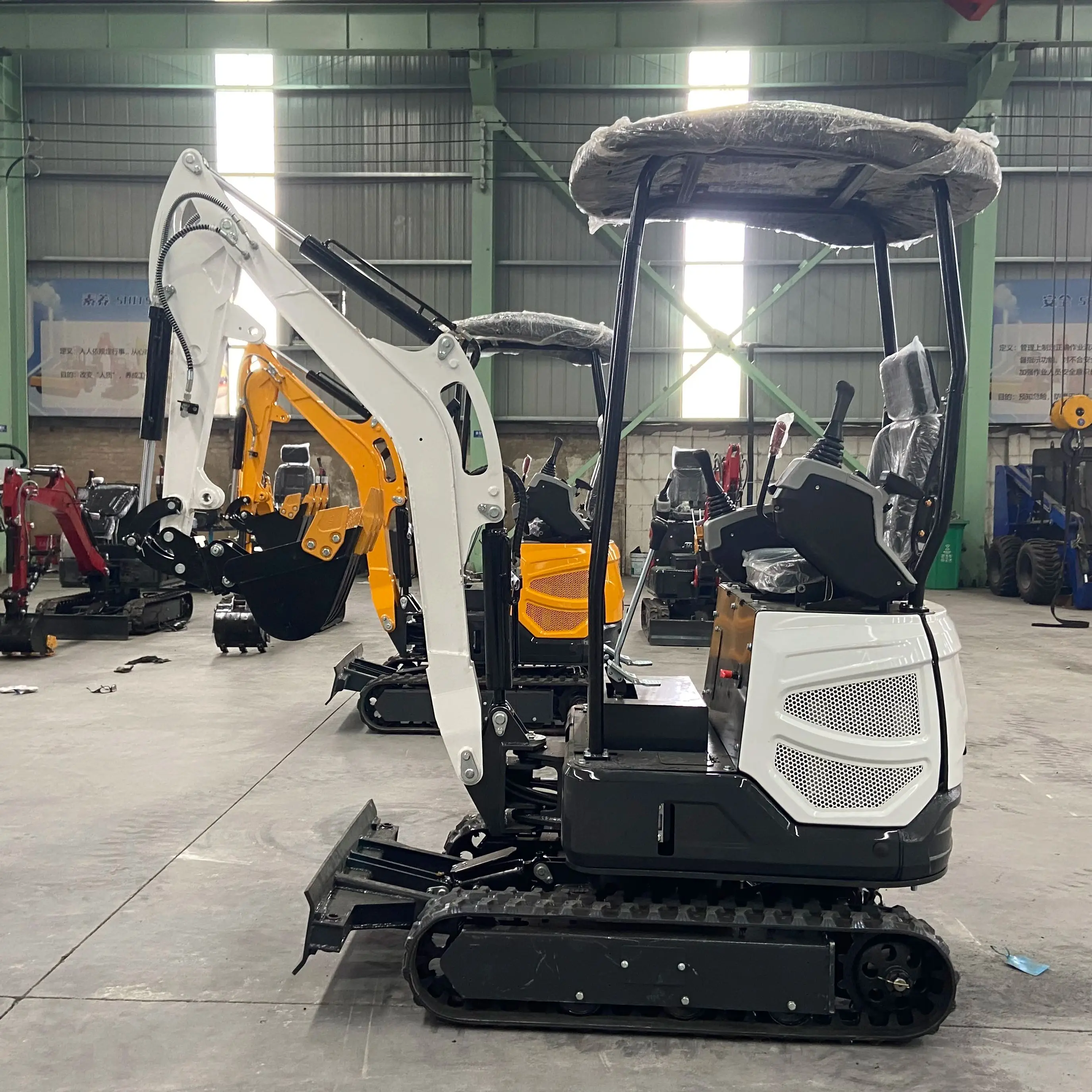 1.8t Mini Crawler Mechanical Equipment with Hydraulic Thumb and Side Wing Function for High Top Mini Excavator
1.8t Mini Crawler Mechanical Equipment with Hydraulic Thumb and Side Wing Function for High Top Mini Excavator