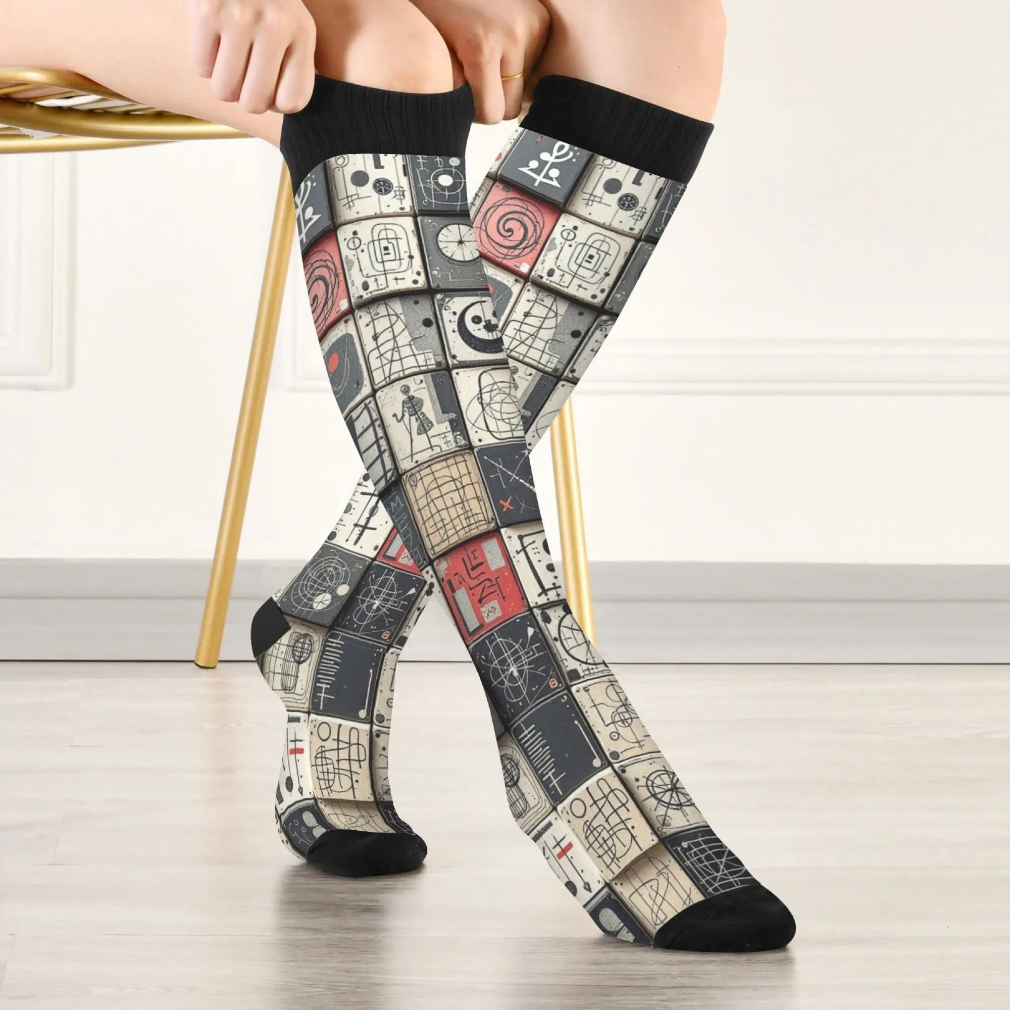 Abstract art Socks Comfortable Warm Casual Women's Stockings Harajuku Style Novelty Happy Fashion Compression Socks
Abstract art Socks Comfortable Warm Casual Women's Stockings Harajuku Style Novelty Happy Fashion Compression Socks
