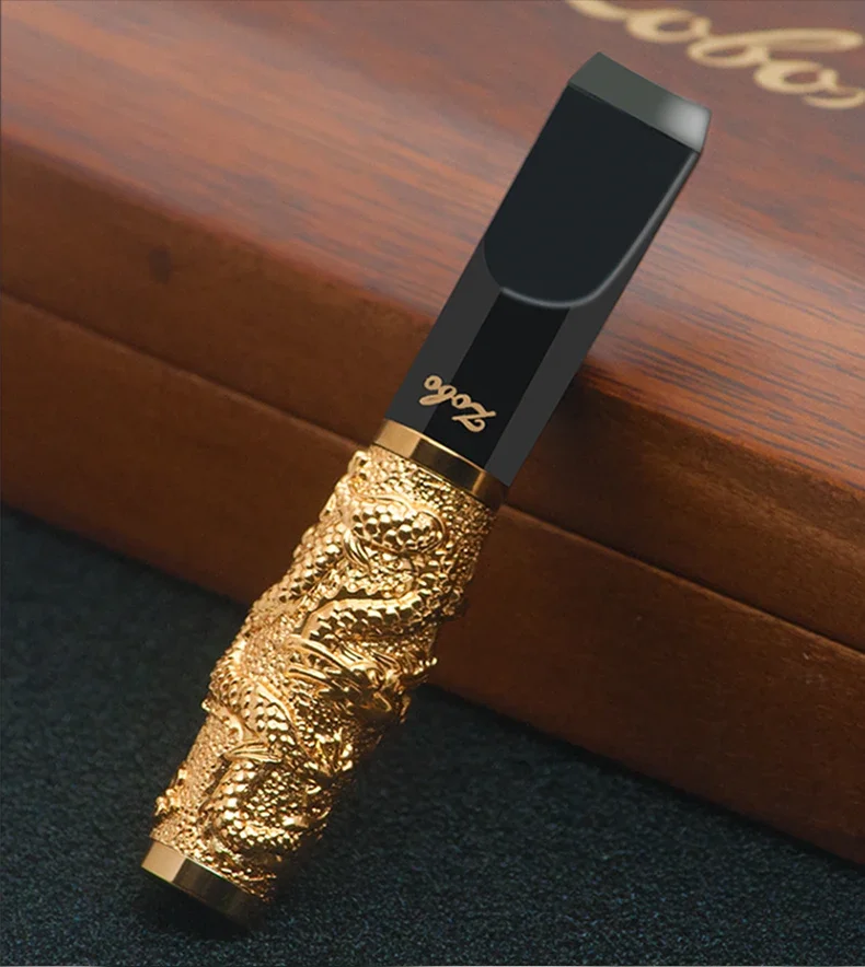Luxury 3D Carved Dragon Metal Cigarette Holder Filter Tobacco Smoking Pipe Cleaning Tool Gift for Husband Male Friend
Luxury 3D Carved Dragon Metal Cigarette Holder Filter Tobacco Smoking Pipe Cleaning Tool Gift for Husband Male Friend