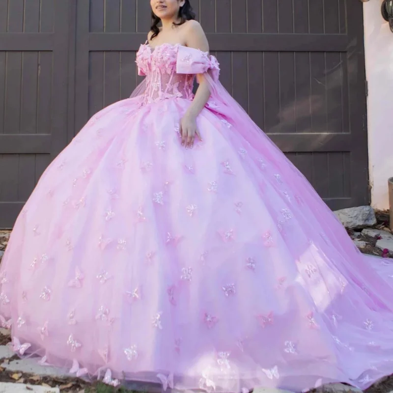 Розовые блестящие милые платья Quinceanera с открытыми плечами и бусинами с бантом из тюля с накидкой Vestidos De 15 Anos Sweet 16 Dress
Розовые блестящие милые платья Quinceanera с открытыми плечами и бусинами с бантом из тюля с накидкой Vestidos De 15 Anos Sweet 16 Dress