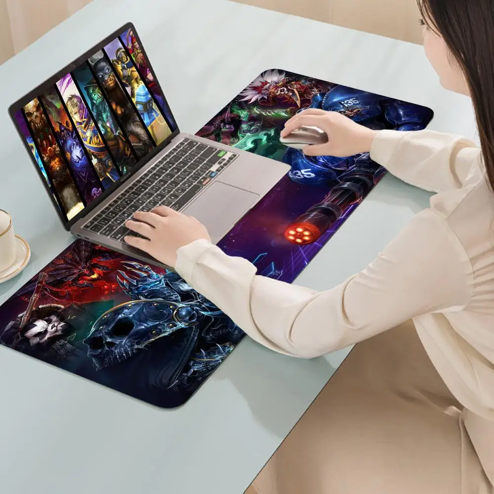 Mousepad Pads Anime Office Mouse Fashion Storm XXL Wireless Luxury Mats Pad PC Gaming Desk Heroes Large Cartoon Desktop Big
Mousepad Pads Anime Office Mouse Fashion Storm XXL Wireless Luxury Mats Pad PC Gaming Desk Heroes Large Cartoon Desktop Big