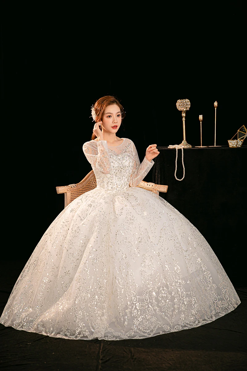 Customized Wedding Dress Bridal Long-sleeved Plus Size Ball Gowns Embroidery Dress Vestidos De Novia Plus Size Wedding Dresses
Customized Wedding Dress Bridal Long-sleeved Plus Size Ball Gowns Embroidery Dress Vestidos De Novia Plus Size Wedding Dresses