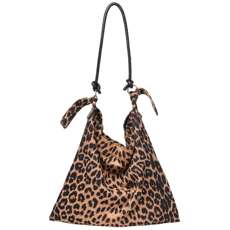 Oversized Female Fashion Leopard Fabric Soft Slouchy Sling Shoulder Bag Casual Textile Big Capacity Vacation Side Shopping Bag
Oversized Female Fashion Leopard Fabric Soft Slouchy Sling Shoulder Bag Casual Textile Big Capacity Vacation Side Shopping Bag