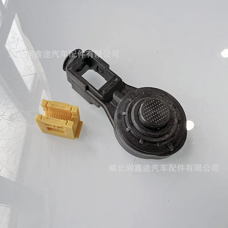 2444P4 gear cable head buckle for Citroen XSARA PICASSO N68
2444P4 gear cable head buckle for Citroen XSARA PICASSO N68