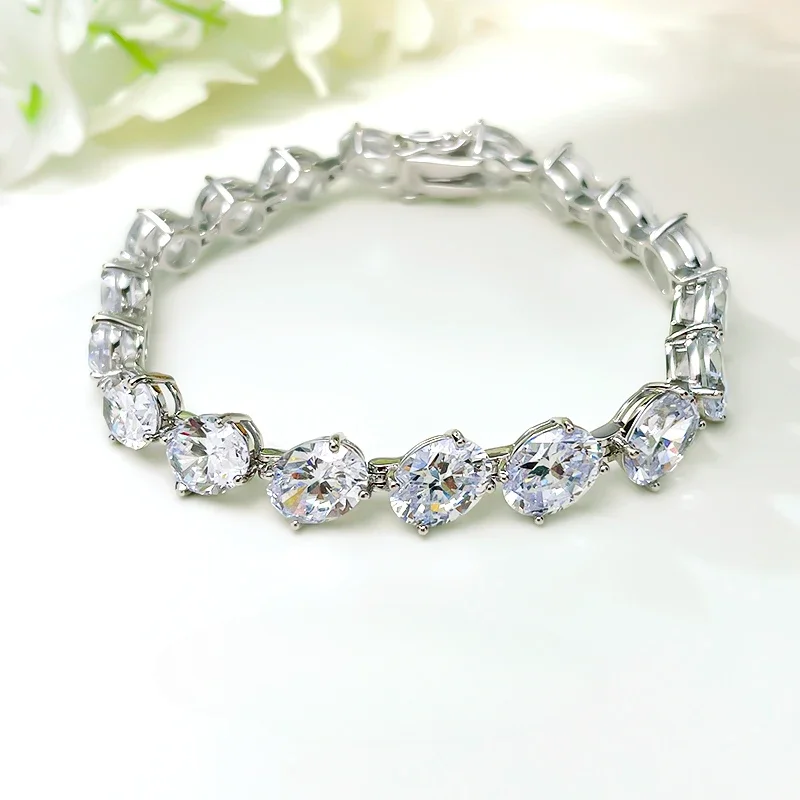 Desire Light Luxury Egg White Diamond 925 Sterling Silver Bracelet Inlaid with High Carbon Fashion Versatile
Desire Light Luxury Egg White Diamond 925 Sterling Silver Bracelet Inlaid with High Carbon Fashion Versatile