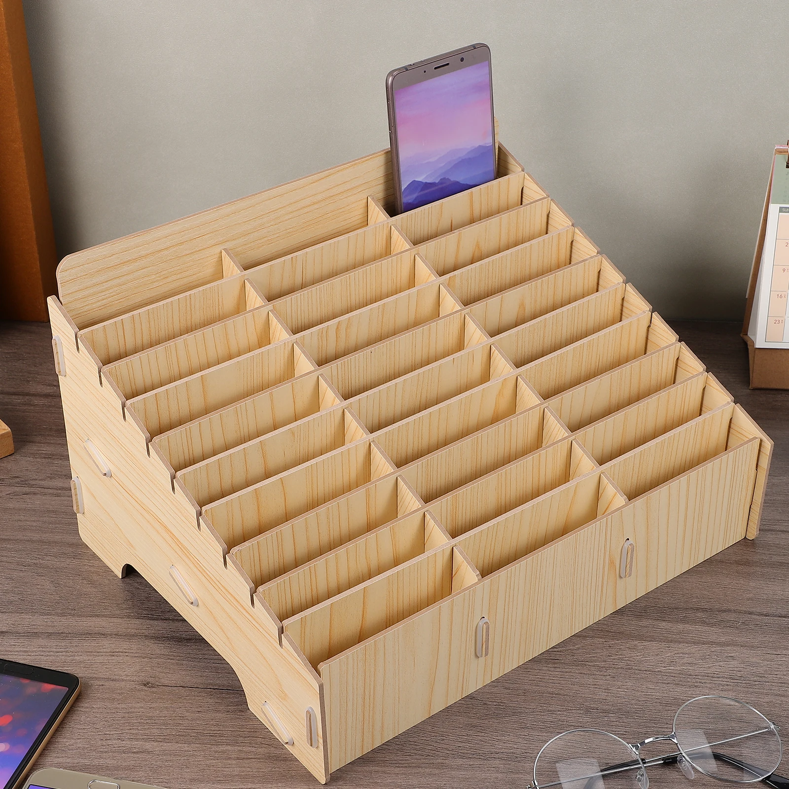 30 Grid Phone Storage Box Wooden Cell Phone Rack for Classroom Meeting Room Desktop Organizer Caddy Smooth Mellow Practical
30 Grid Phone Storage Box Wooden Cell Phone Rack for Classroom Meeting Room Desktop Organizer Caddy Smooth Mellow Practical