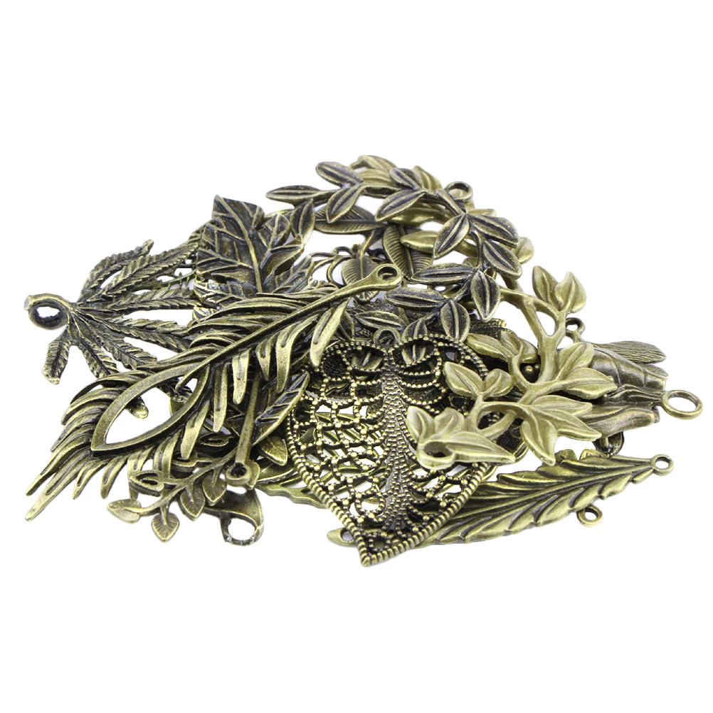 40pcs Creative Leaves Pendant Retro Leaf Set DIY Accessory for Bracelet Necklace Jewelry Decoration (Bronze)
40pcs Creative Leaves Pendant Retro Leaf Set DIY Accessory for Bracelet Necklace Jewelry Decoration (Bronze)