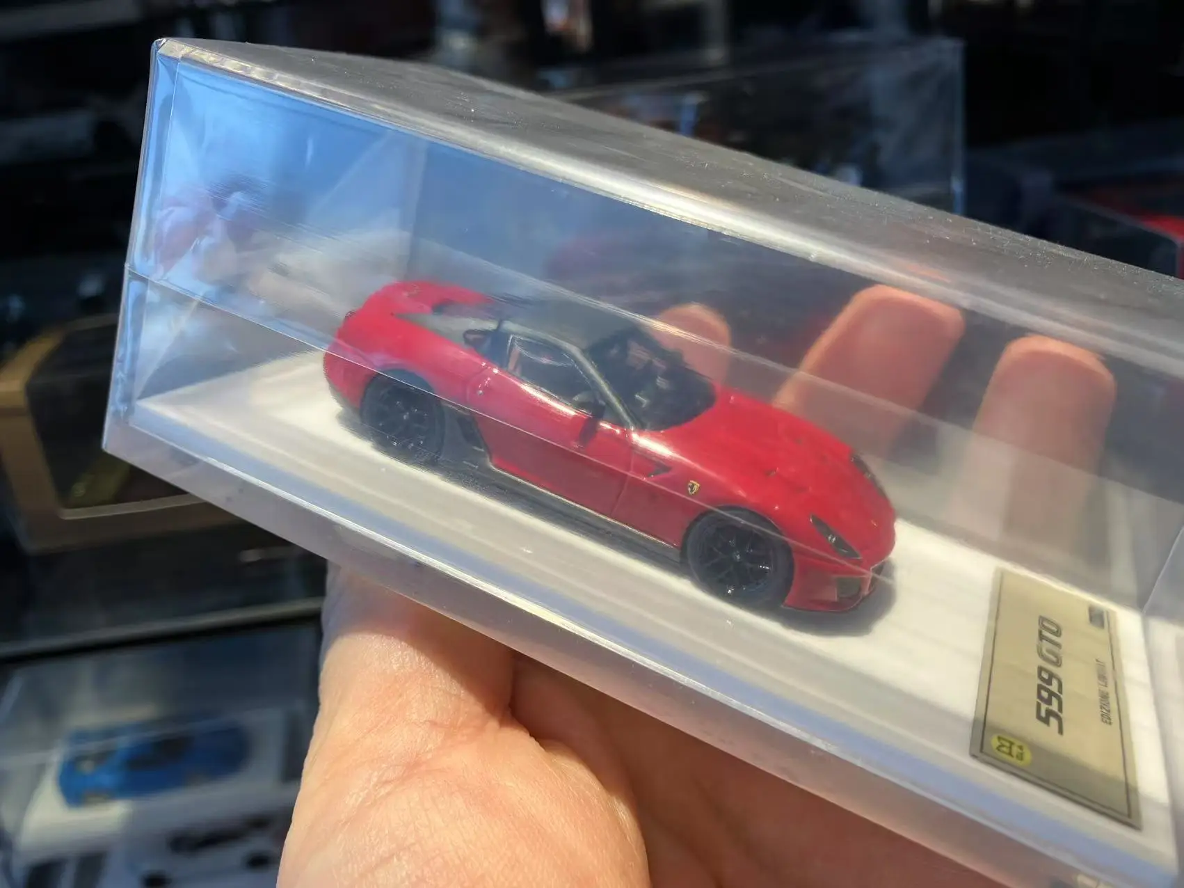 DMH 1:64 Yellow Red 599 GTO Racing Sports Model Diecast Resin Car Collection Limited Edition Hobby Toys
DMH 1:64 Yellow Red 599 GTO Racing Sports Model Diecast Resin Car Collection Limited Edition Hobby Toys