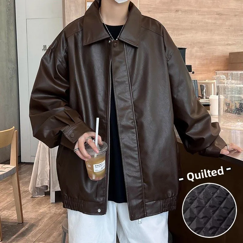 Мужская куртка-бомбер в американском ретро-стиле из искусственной кожи с подкладкой из утолщенного хлопка, универсальная, с высоким воротником, для байкеров
Мужская куртка-бомбер в американском ретро-стиле из искусственной кожи с подкладкой из утолщенного хлопка, универсальная, с высоким воротником, для байкеров