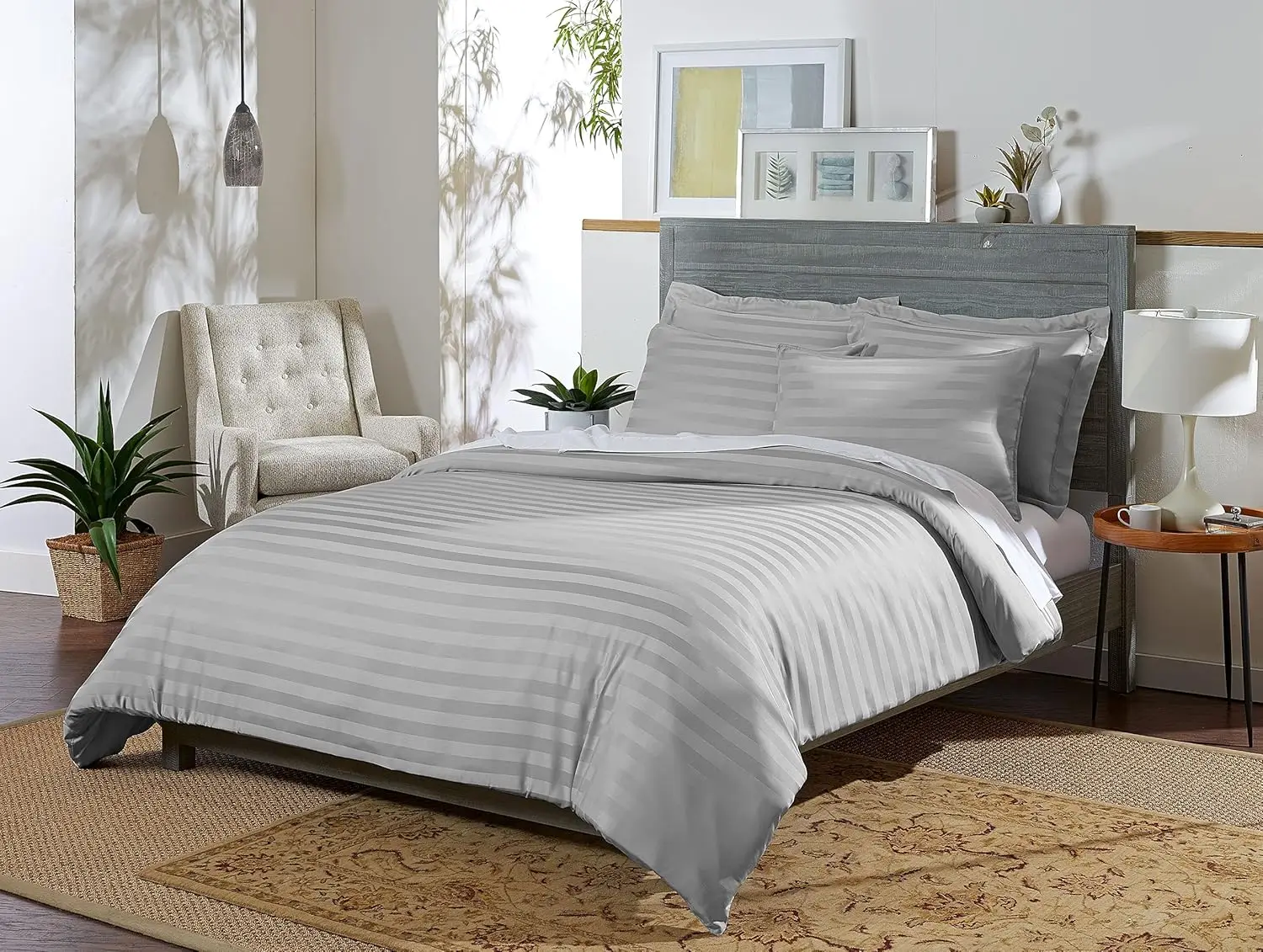 King Duvet Cover, 3 Piece Set, Genuine 100% Organic Viscose Derived from Bamboo, Luxuriously Soft and Cooling, 2 Pillowcases (Ki
King Duvet Cover, 3 Piece Set, Genuine 100% Organic Viscose Derived from Bamboo, Luxuriously Soft and Cooling, 2 Pillowcases (Ki