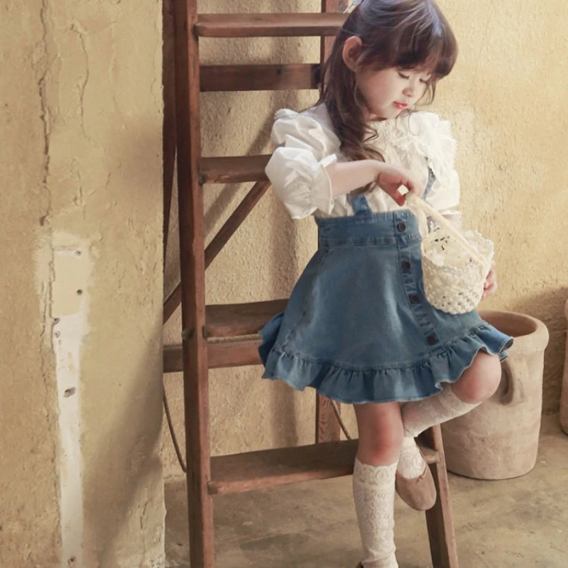 Girls' Suspender Dress 2024 Spring Strawberry Shan Han Ruffled Denim Sling Trendy Comfortable Cute Sweet
Girls' Suspender Dress 2024 Spring Strawberry Shan Han Ruffled Denim Sling Trendy Comfortable Cute Sweet