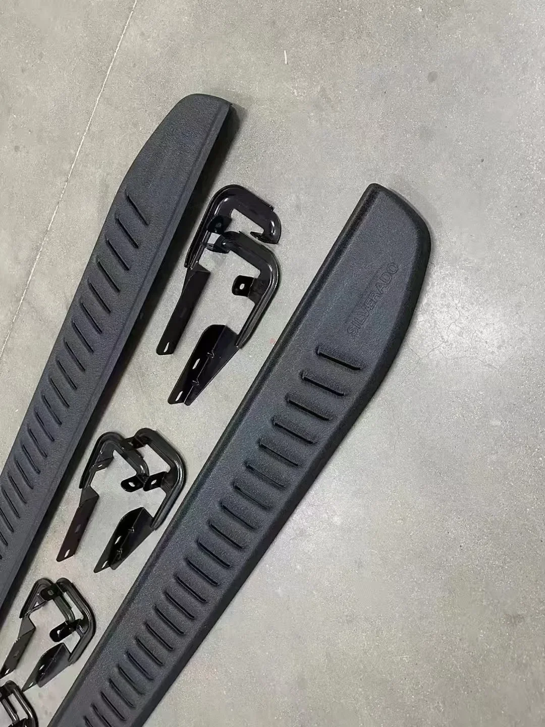 Side Step Running Board for 2024 and Later Silverado Models
Side Step Running Board for 2024 and Later Silverado Models