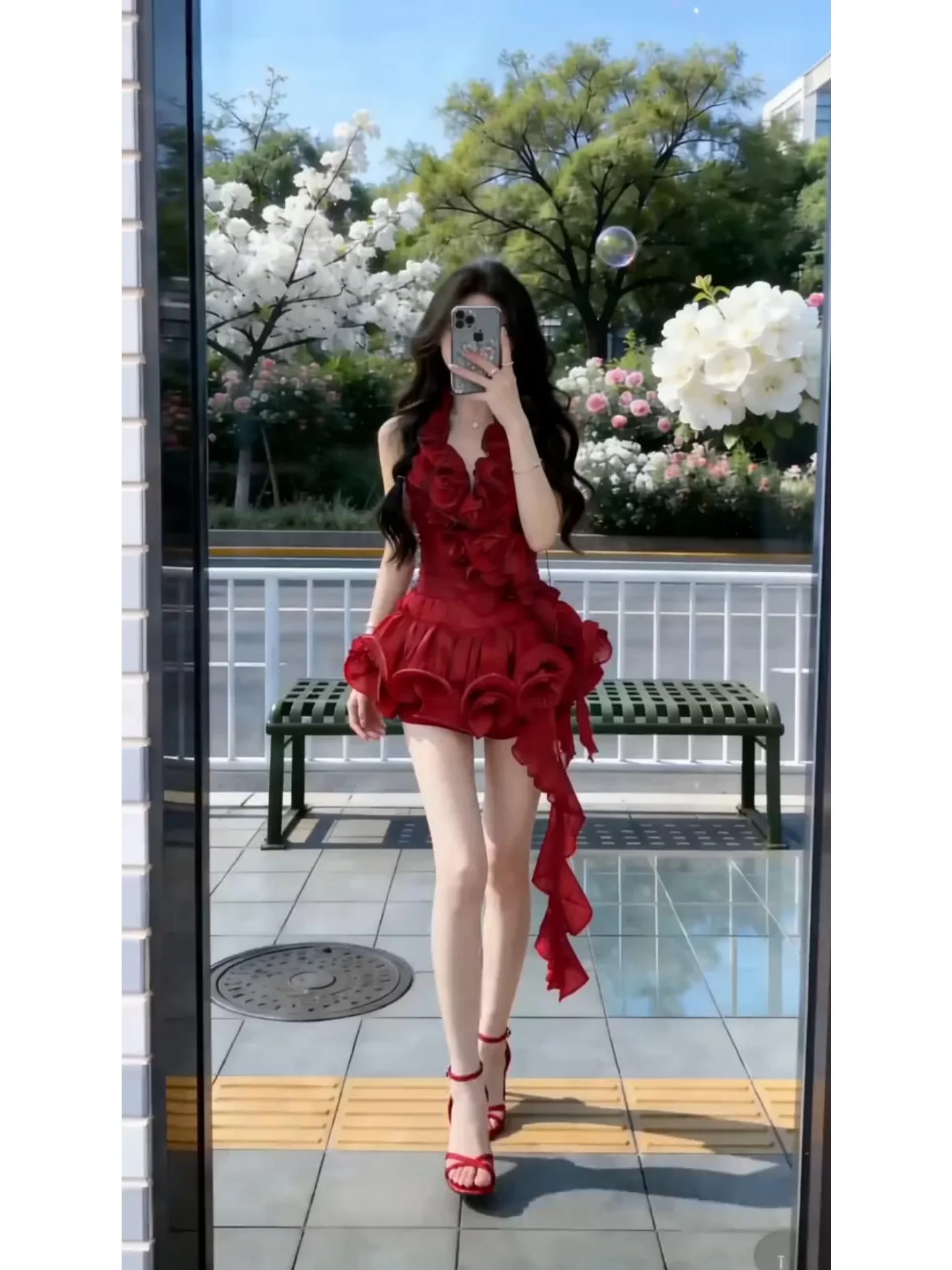 Elegant Red Off-Shoulder Top And Puffy Skirt Set Irregular Hemline Sexy Chic Vintage Style Women's Fashion Spring Outfit
Elegant Red Off-Shoulder Top And Puffy Skirt Set Irregular Hemline Sexy Chic Vintage Style Women's Fashion Spring Outfit