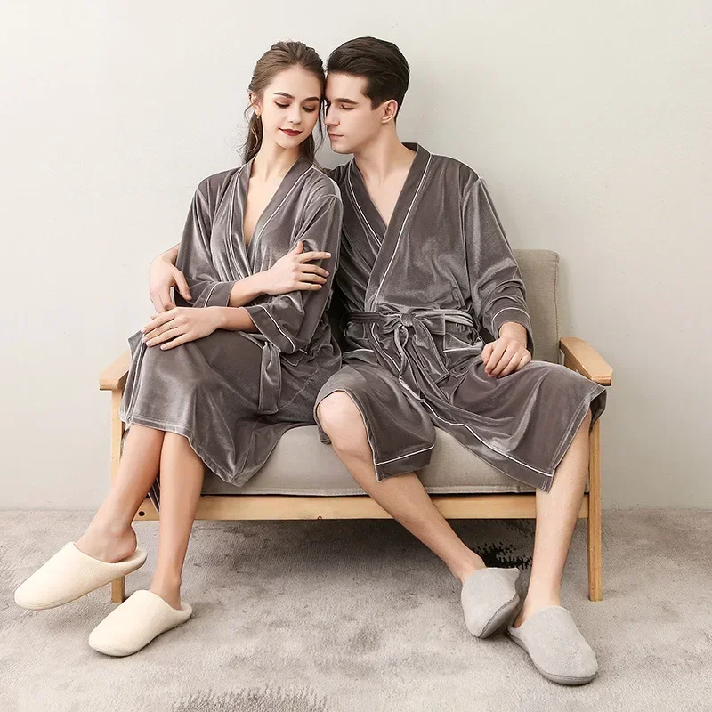 2025 Sexy Robe Women's Long Gold Velvet Cardigan Couple Bathrobe Men's Palace V-neck Pajama Korean Edition Spring and Autumn
2025 Sexy Robe Women's Long Gold Velvet Cardigan Couple Bathrobe Men's Palace V-neck Pajama Korean Edition Spring and Autumn