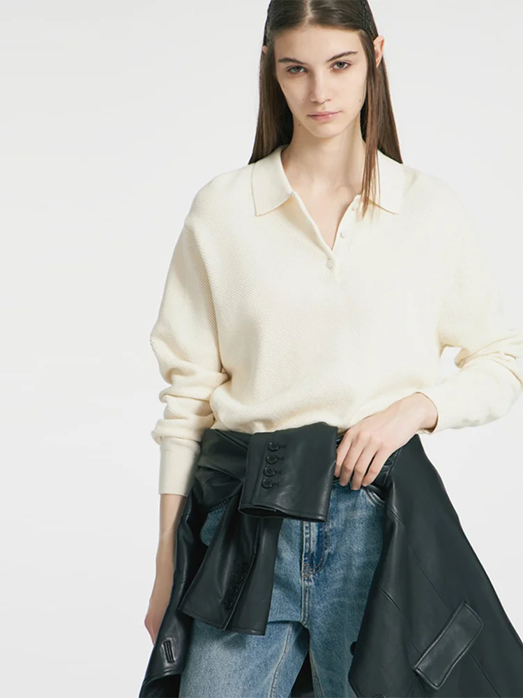 Casual Knitted Sweater For Women Lapel Long Sleeve Single Breasted Loose Solid Color Pullover Tops 2025 Autumn Office Outwear
Casual Knitted Sweater For Women Lapel Long Sleeve Single Breasted Loose Solid Color Pullover Tops 2025 Autumn Office Outwear