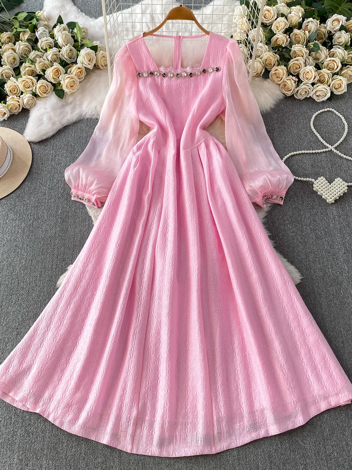 Elegant Lace Trimmed Square Collar Long Dress Women's Summer Fairy Tale Pearl Shiny Fabric Heavy Embroidery A-Line Dress
Elegant Lace Trimmed Square Collar Long Dress Women's Summer Fairy Tale Pearl Shiny Fabric Heavy Embroidery A-Line Dress